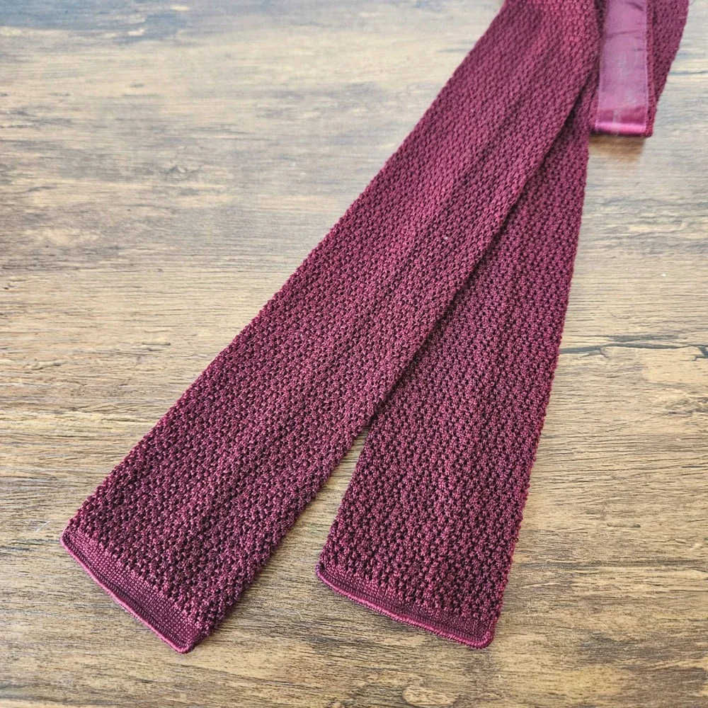 Vintage 50s Master Knit Resilio Burgundy Rayon Knit Square Bottom Necktie Mens